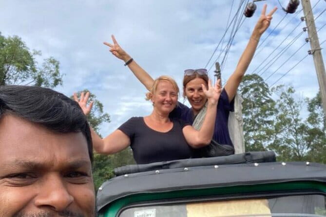 Kandy City Tour With Modern Tuk Tuk - Bahirawakanda Buddha Statue above the city