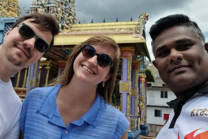 Kandy Heritage City Tour by tuktuk - Spend your longest visit at Peradeniya