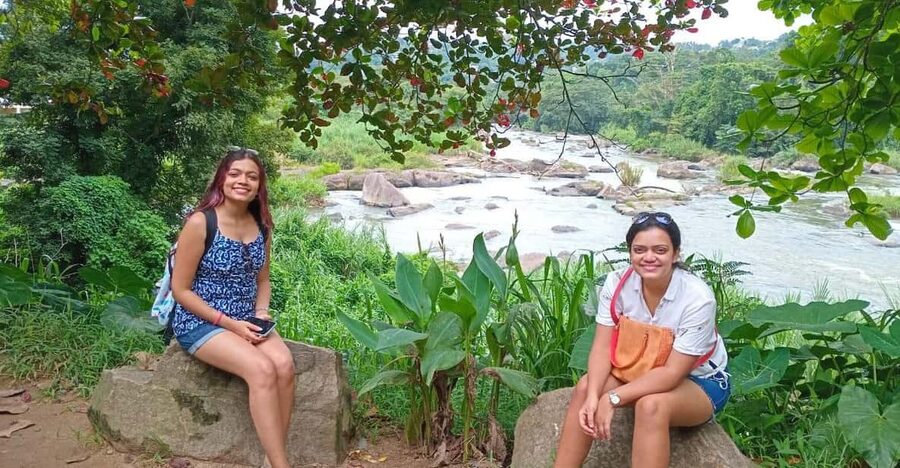Kandy: Private Guided Tour with Local Highlights by Tuk Tuk - Guide quality, communication, and driving style