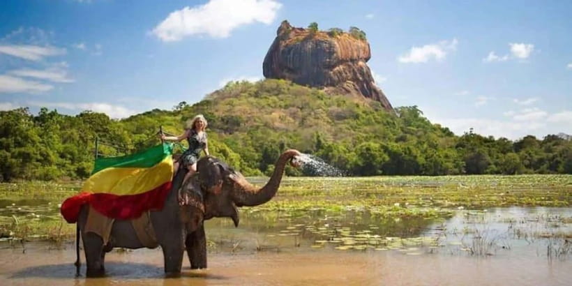 Kandy : Sigiriya Guided Day Tour By Tuk Tuk - Starting with hotel pickup in Kandy