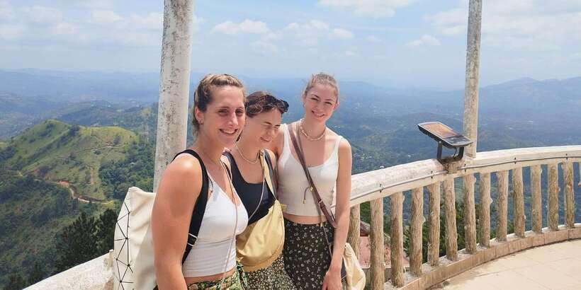 Kandy to Ambuluwawa & Kandy City Guided Tuk Tuk Day Tour - Tea at New Giragama Tea Factory