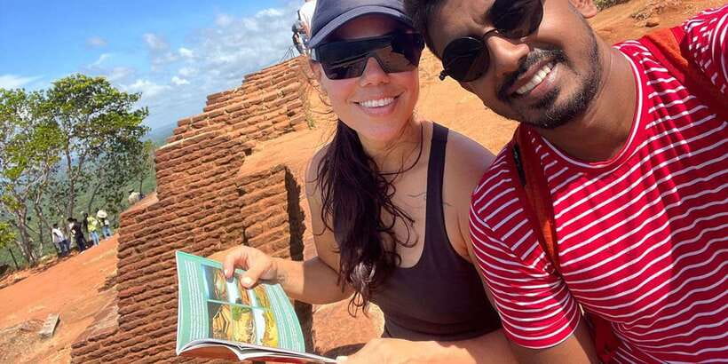 Kandy to Sigiriya by tuk tuk - Wildlife is included, but the safari details are limited