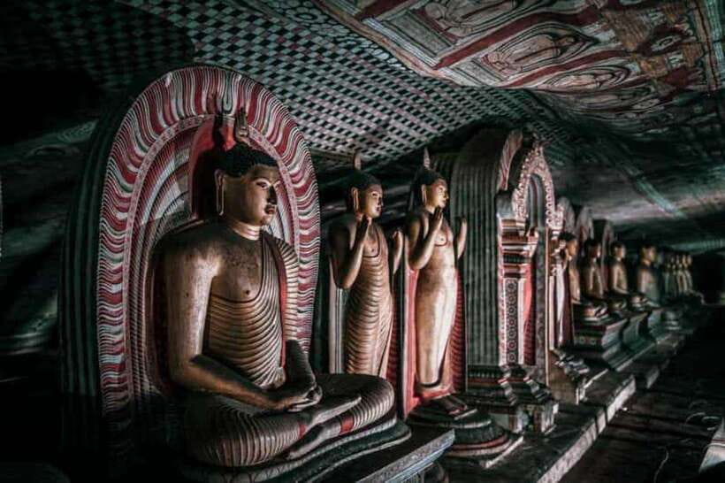 Kandy to Sigiriya Private Tour by Tuk Tuk with All Fees - Pidurangala offers the better view of Sigiriya