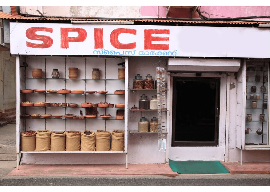Kochi Insta Photo Walk with Tuk Tuk Ride Experience - Jew Town, spices, and handicrafts