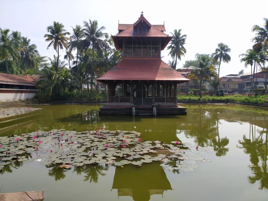 Kochi: Private Tuk-Tuk City Tour with Hotel Pickup - Why a tuk-tuk fits Kochi so well