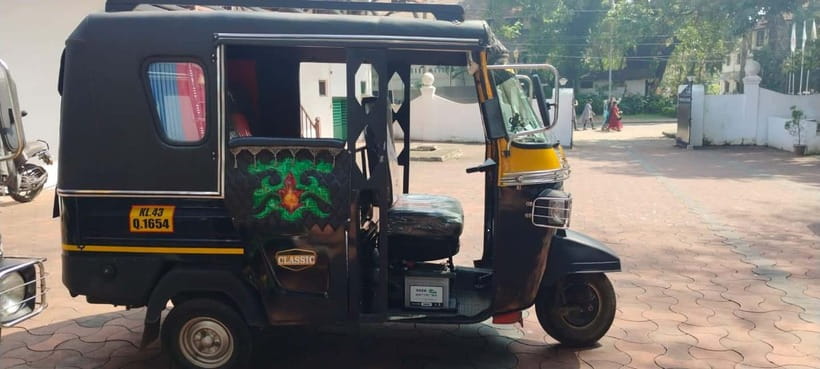 Kochi: Private Tuk-Tuk Tour With Pickup From Cruise Ships - Spice markets, crafts, and Kerala flavors