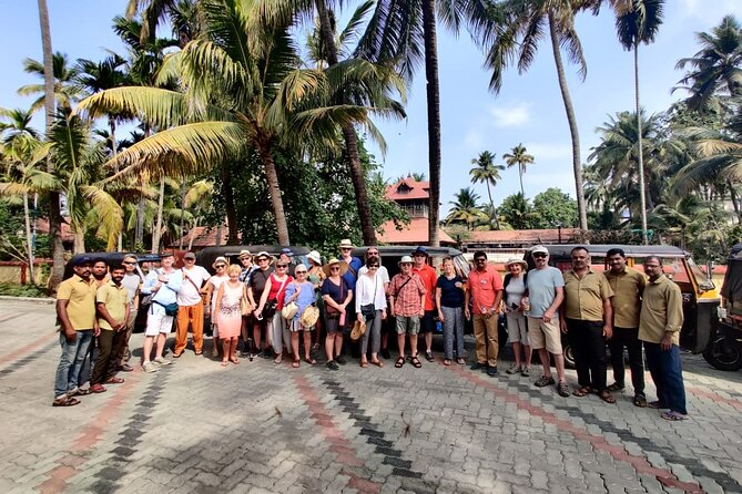Kochi Tuk Tuk Local Tour - Starting from your hotel or port at 9 a.m. or 2 p.m.