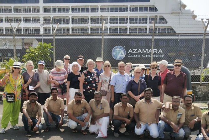 KOCHI Tuk-tuk tours with Pickup from Cruise Ships - Meeting your driver at the cruise port