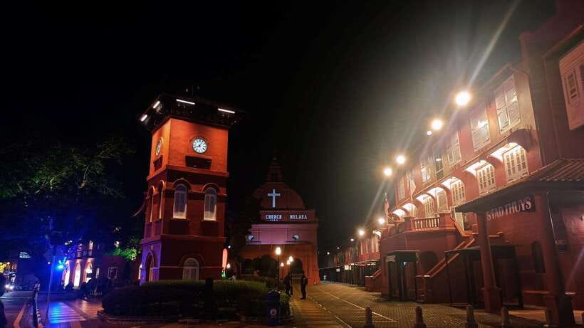 Kuala Lumpur: Private Malacca Night Tour w/Cruise & Trishaw - The two-hour road from Kuala Lumpur to Malacca