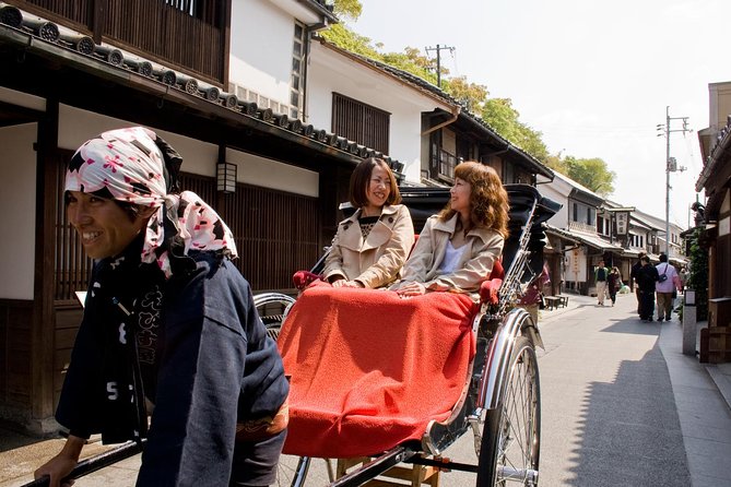 Kurashiki Rickshaw Tour - The one-hour ride: more time to read the old streets