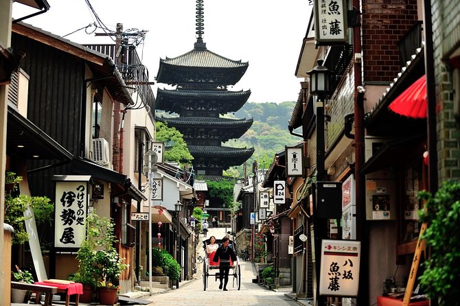 Kyoto Rickshaw Tour - Seat width, comfort, and group planning