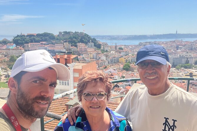Lisbon 1h30 Tuk-Tuk Tour: The best way to visit the city - Key points to know before booking