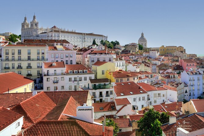 Lisbon 1h30 Tuk-Tuk Tour: The best way to visit the city - Why a tuk-tuk works well in Lisbon