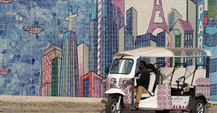 Lisbon: 3-Hour Street Art Tuk Tuk Tour - Why Lisbon works so well for a street art tour