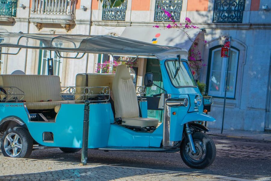 Lisbon: All Viewpoints Tuk-Tuk Tour with a True Local Guide - Penha de França and Torel Garden: the quieter side of the city