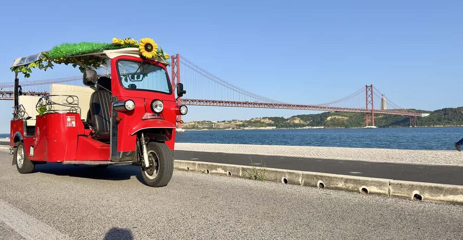 Lisbon: Belém, Sightseeing Tour by Tuk-Tuk - CCB, MAAT, and the 25 de Abril Bridge