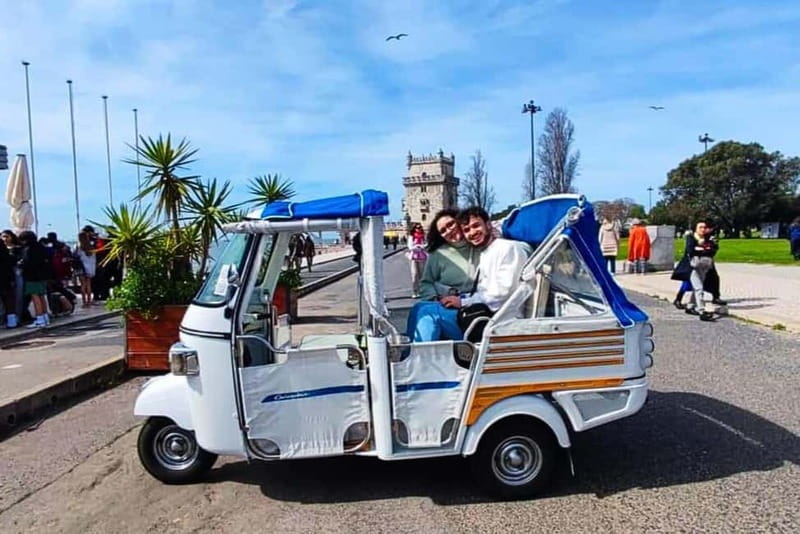 Lisbon: Belém Tuk Tuk Tour with Pastéis de Belém - The river route through Lisbon