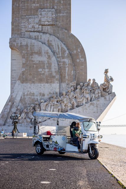 Lisbon: Belém Tuk Tuk Tour with Pastel de Nata Tasting - Jerónimos Monastery and Portugal’s grand style