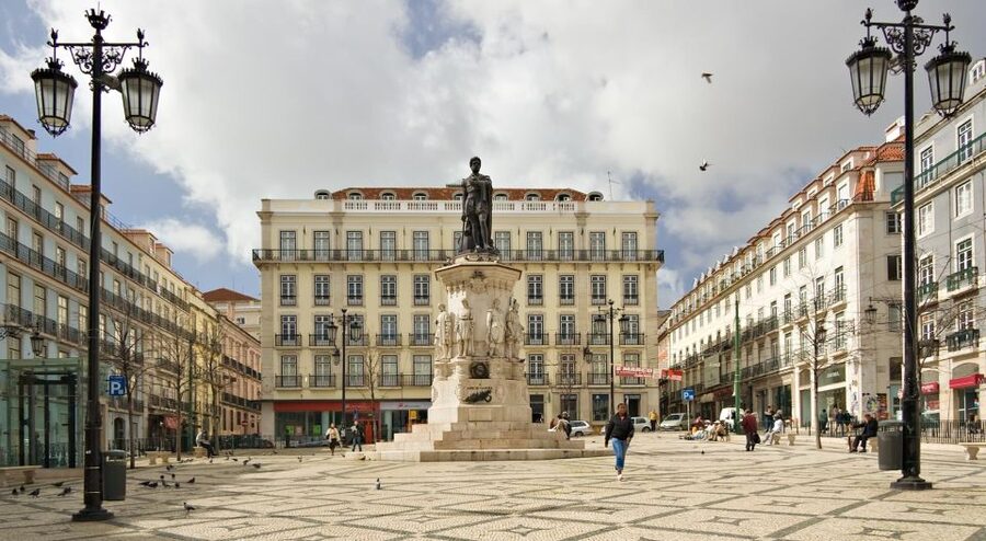 Lisbon: Chiado, Bairro Alto, and Principe Real Tuk Tuk Tour - Why this short tuk tuk route works in Lisbon