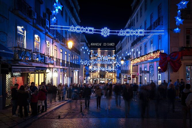 Lisbon: Christmas Lights by Tuk Tuk - Who will enjoy this one-hour ride most