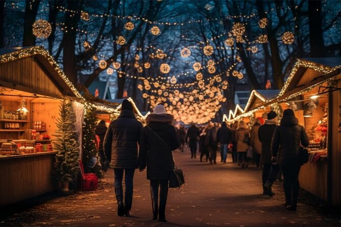 Lisbon: Christmas Lights by Tuk Tuk - Guides, communication, and the personal touch