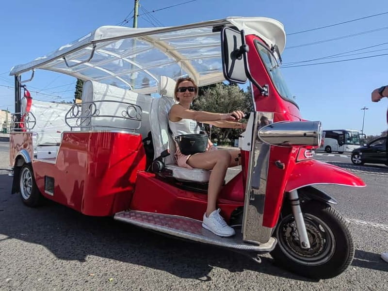 Lisbon: City Tuk-Tuk Guided Tour with Hotel Pickup - Alfama and Graça by tuk-tuk