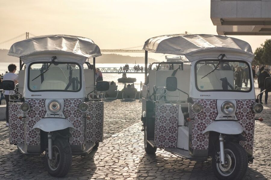 Lisbon: Discovering Belém Tuk Tuk Tour - Along the Tagus toward Belém