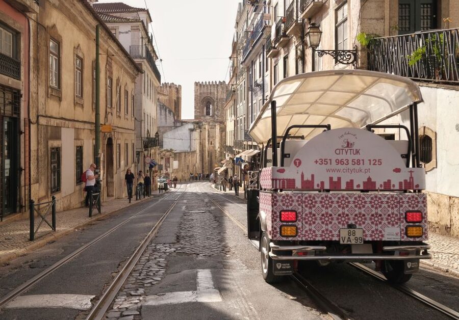 Lisbon: Discovering Belém Tuk Tuk Tour - Ending with Pastéis de Belém