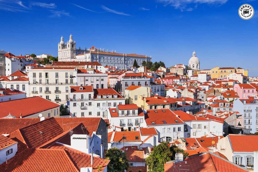 LISBON : EXPLORE OLD TOWN ALFAMA BY ELECTRIC TUK TUK - Santa Luzia and Portas do Sol: two classic Alfama views