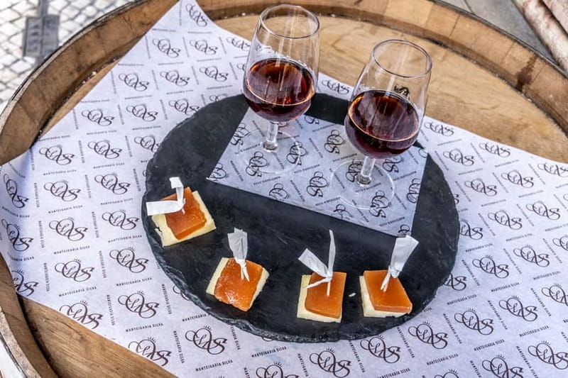 Lisbon: Food Tasting Tour by Tuk Tuk with 2 Stops - Should You Book the Lisbon Tuk Tuk Food Tour?