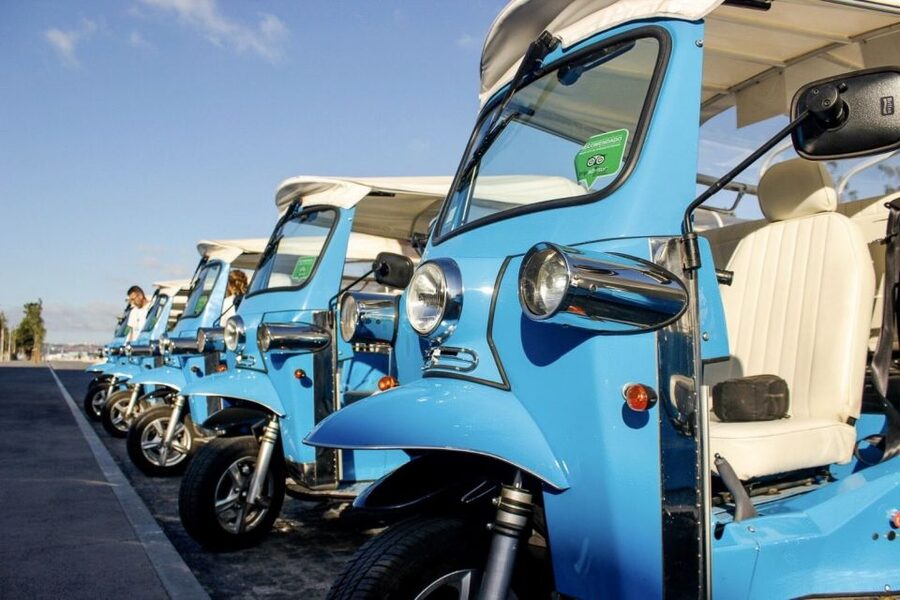 Lisbon Guided Tuk Tuk Tour: The City by the River - Praça do Comércio and the earthquake that reshaped Lisbon