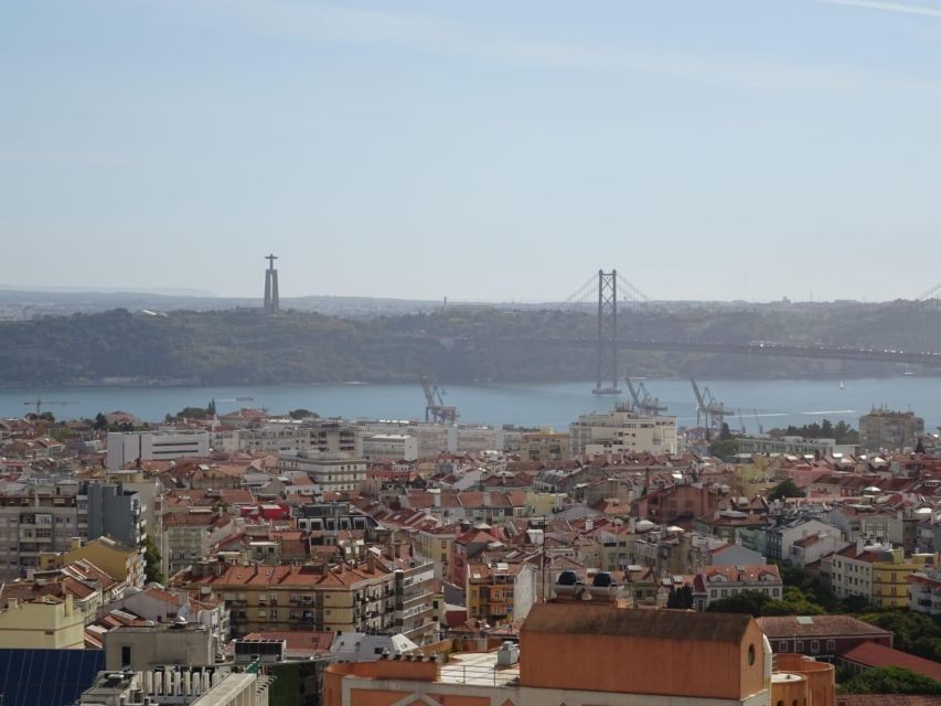Lisbon: half day guided sightseeing tour by tuk tuk - Why a tuk tuk works well on Lisbon’s hills