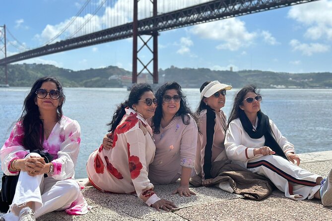 Lisbon Half Day Sightseeing Tour on a Private Eco Tuk Tuk - Time Out Market and central Lisbon districts