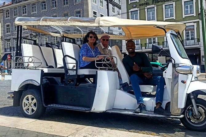 Lisbon Half Day Sightseeing Tour on a Private Eco Tuk Tuk - São Pedro de Alcântara and Estrela