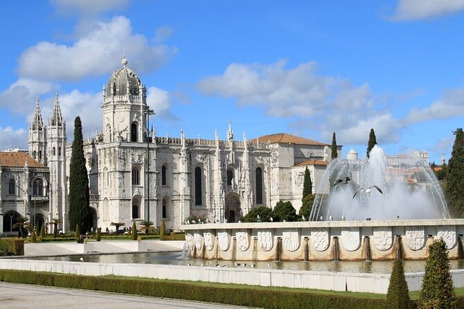 Lisbon Half Day Tour: Alfama & Belém by Tuk Tuk (Always Private) - Portas do Sol and Senhora do Monte