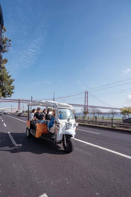 Lisbon Highlights: Private Tuk Tuk Sightseeing City Tour - Estrela and the switch to Belém