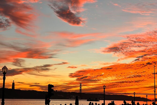 Lisbon Historic City Tour by Tuk-Tuk - Belém: pastries, monasteries, and the Age of Discoveries