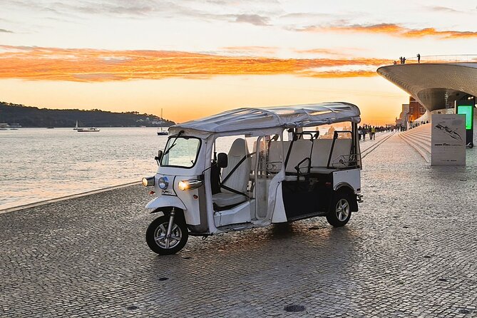 Lisbon Medieval Hills Private Tour on Tuk-Tuk - Portas do Sol and the oldest quarter