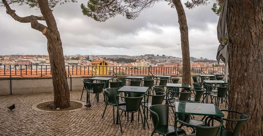Lisbon: Old Town City Tour by Private Tuktuk - Key points at a glance