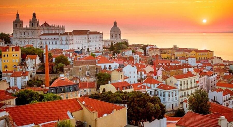 Lisbon: old town sightseeing Tuk-Tuk Tour - From Time Out Market to Lisbon Cathedral