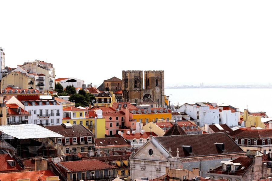 Lisbon: Old Town Tour by Tuk Tuk | Local Guide - Who will get the most from this ride