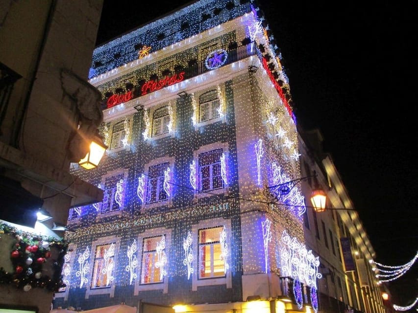 Lisbon: Private Christmas Lights Tour by Eco Tuk Tuk - Bairro Alto and the São Pedro de Alcântara Viewpoint