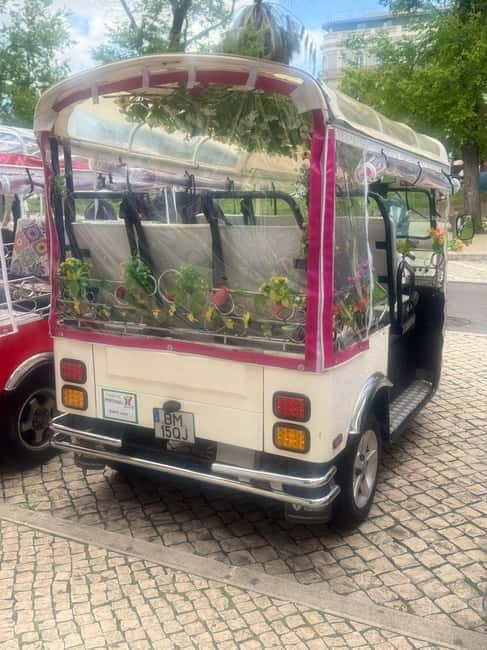 Lisbon: Private City Tour by Eco-friendly Tuk Tuk - How much can you really see in one to three hours?