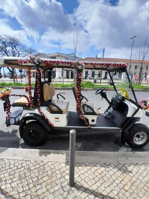 Lisbon: Private City Tour by Eco-friendly Tuk Tuk - The guide makes the difference