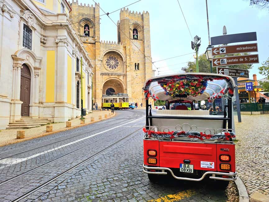 Lisbon: Private city tour by tuktuk alfama up to 90 min - Alfama from the back of a tuk-tuk