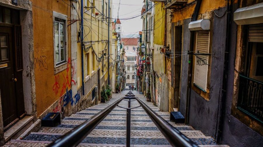 Lisbon: Private Expert City Tour by Eco Tuk Tuk - Why a tuk tuk works so well in Lisbon