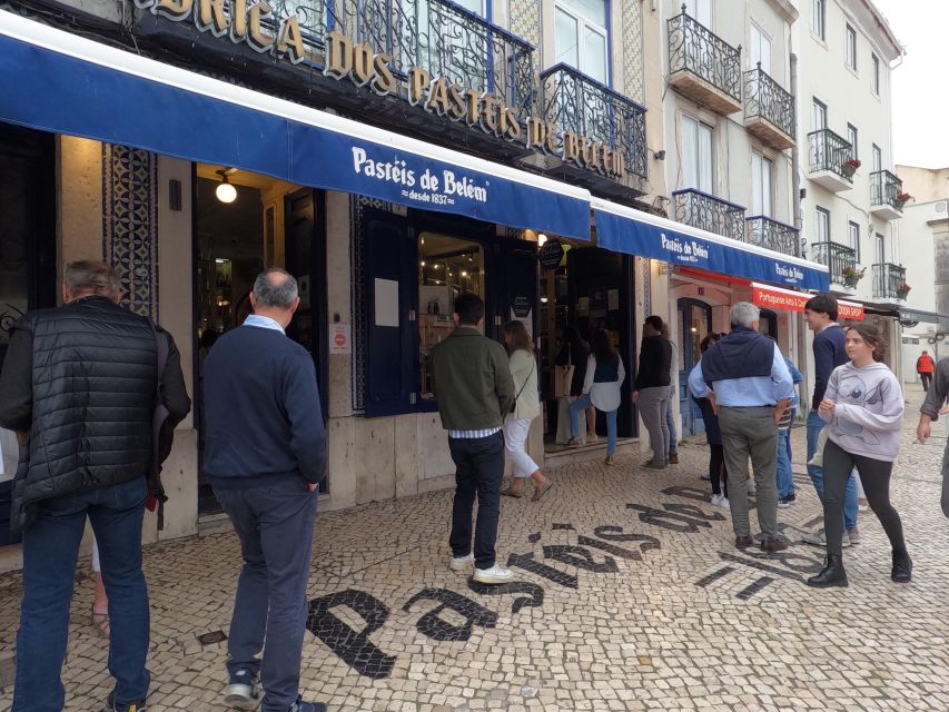 Lisbon:Private guided historical sightseeing Tour by TUK-TUK - Belém: monuments, pastry, and the river