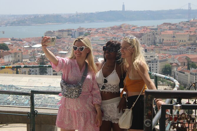 Lisbon: Private Half Day Electric Quad Tour & Tuk-tuk - Graça, Senhora do Monte, and São Vicente