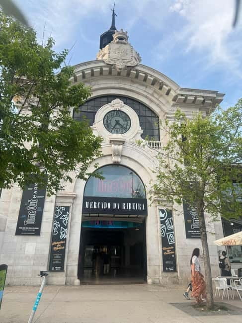 Lisbon: Private Sightseeing Tour by TukTuk - Starting at Ground Burger and Time Out Market