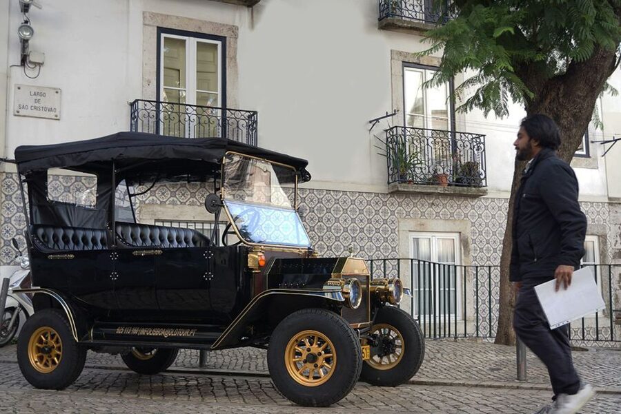 Lisbon: Private Sightseeing Tour in a Vintage Tuk Tuk - Key points to know before booking